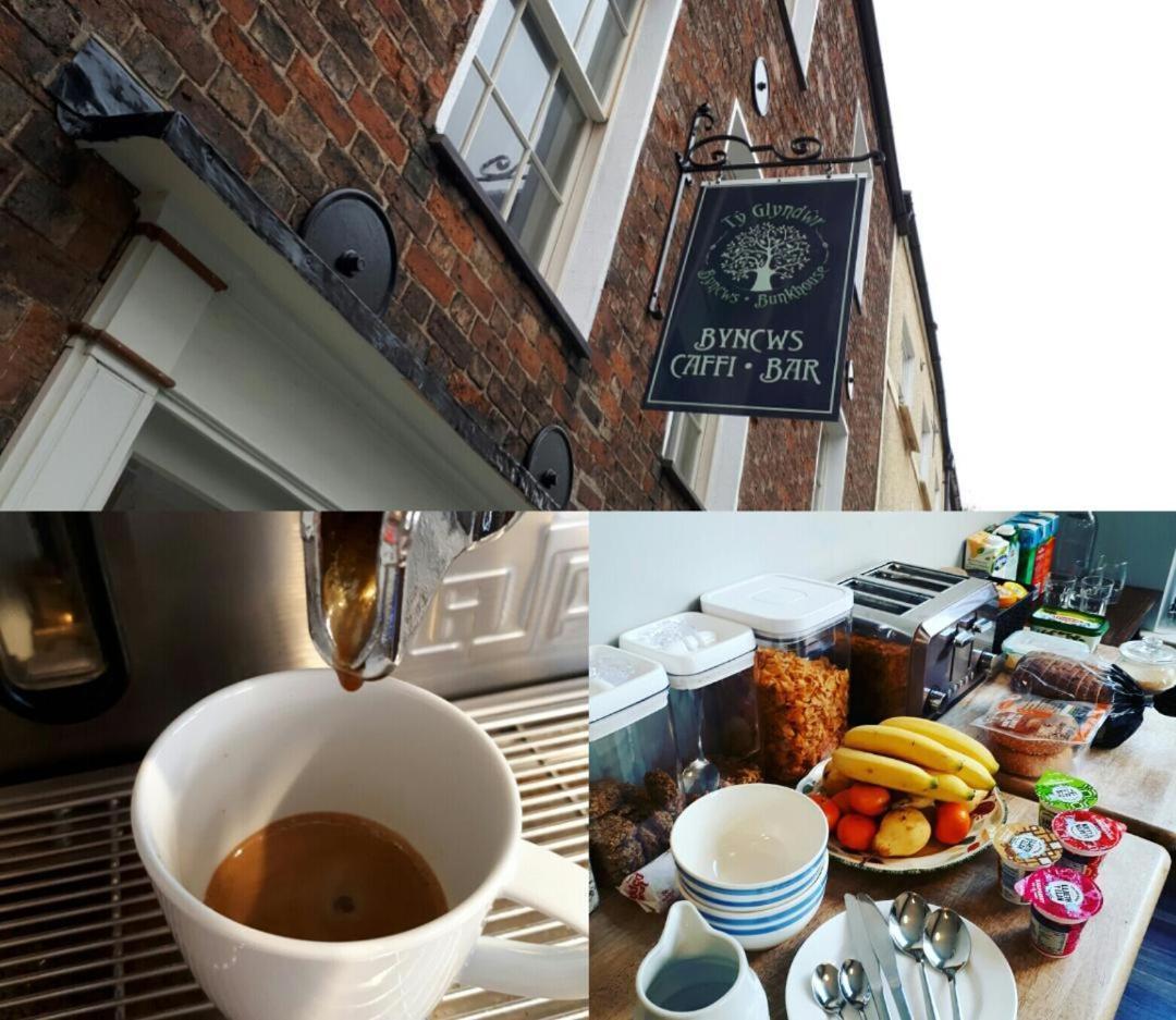 Ty Glyndwr Bunkhouse, Bar And Cafe Vandrehjem Caernarfon Eksteriør billede
